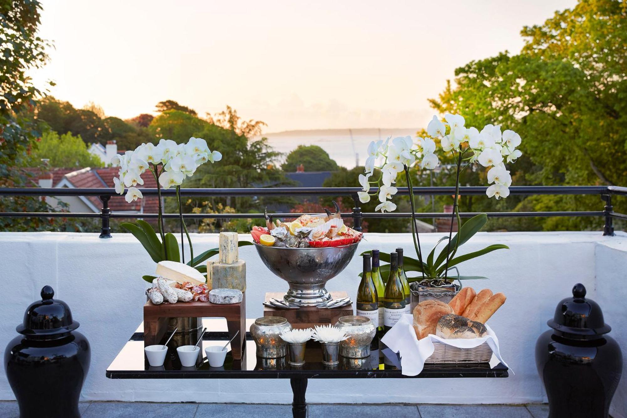 Duke Of Richmond Hotel Saint Peter Port Εξωτερικό φωτογραφία